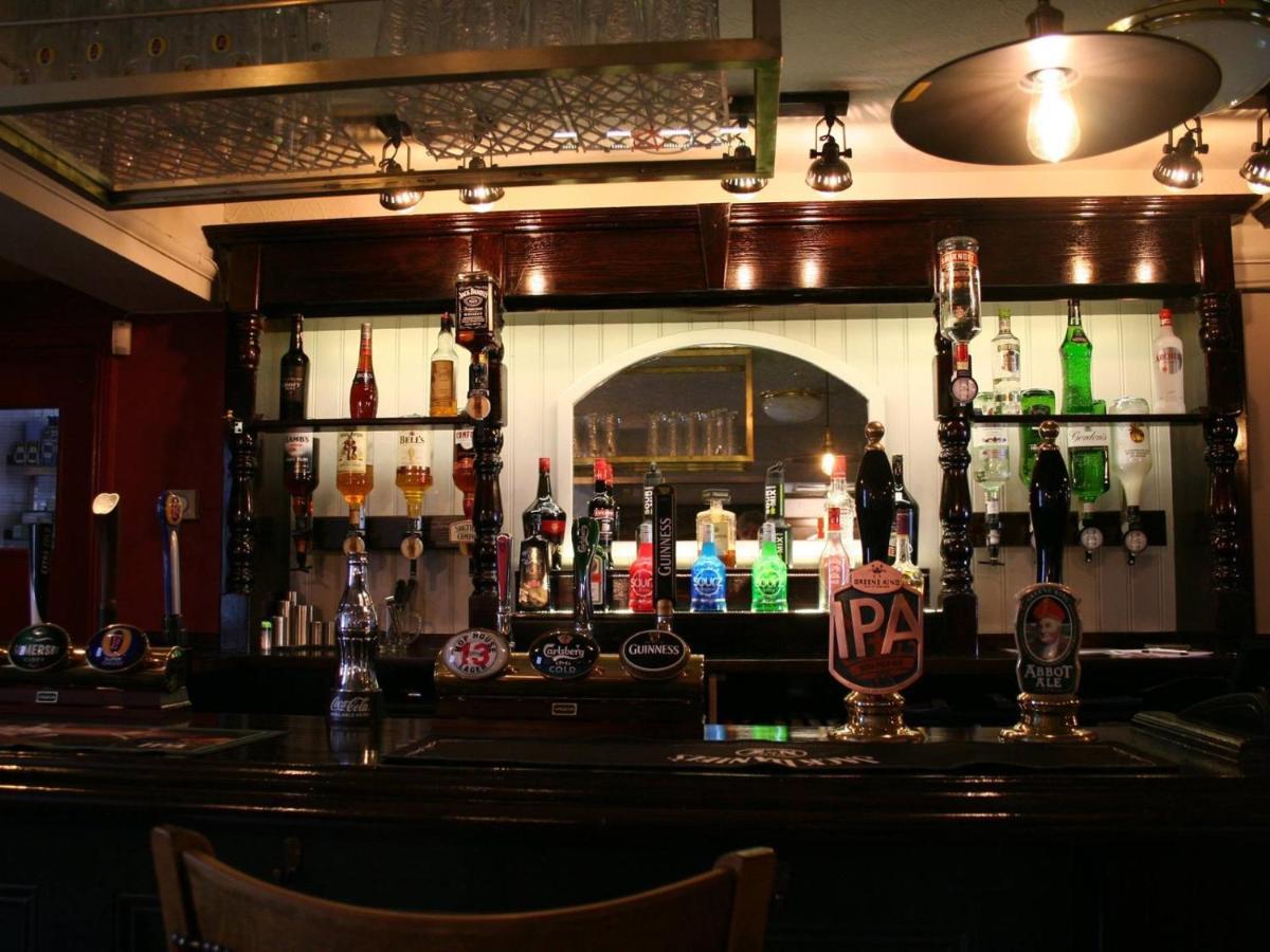 The Rifle Volunteer Ware Exterior foto